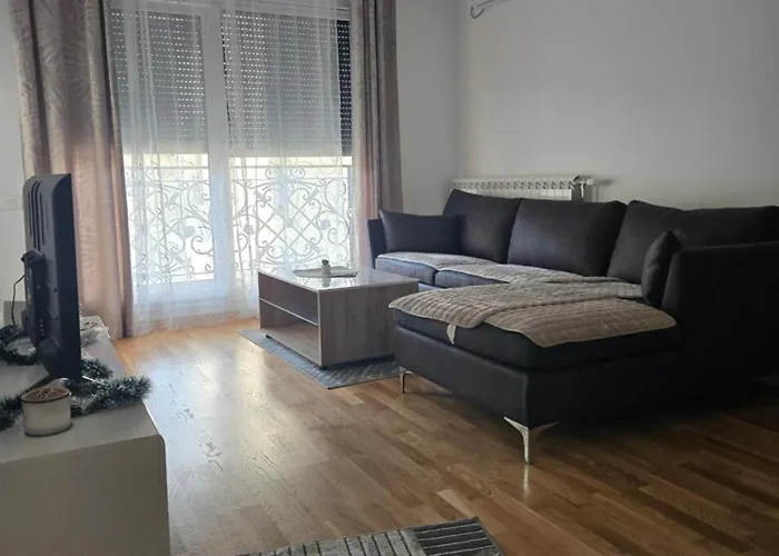 Lux Apartman *